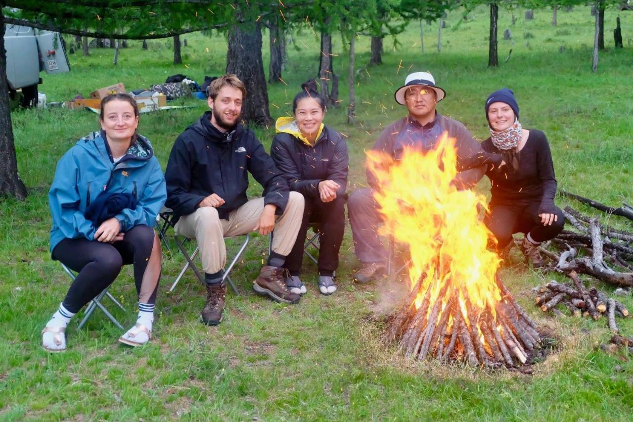 Top Tour & Guesthouse Mongolia อูลานบาตอร์ ภายนอก รูปภาพ